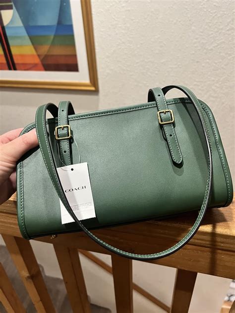 coach swing zip hunter green